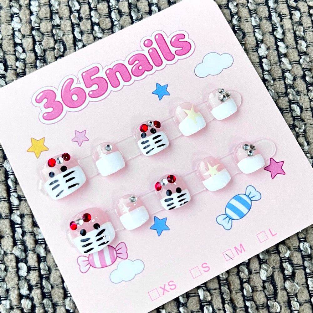 365nails: "Kitty Cat" – 3D Character Handmade Short Square Nails