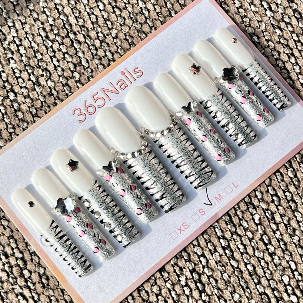 365nails: 화이트 실버 고양이 발자국 수제 롱 사다리꼴형 프레스온 네일