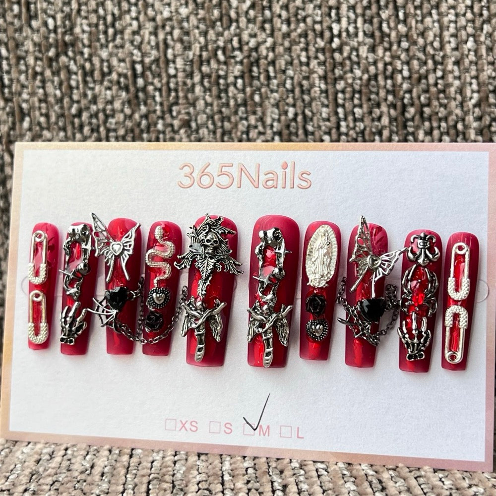 365nails: 고딕 레드 해골 뱀 안전핀 — 수제 프레스온 네일