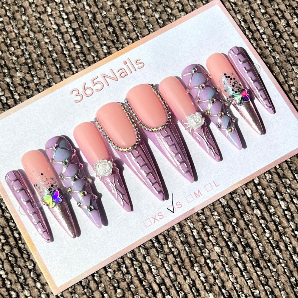 365nails: 「薰衣草夢境」 – 手工製 3D 花朵與絎縫長款 尖形 穿戴甲