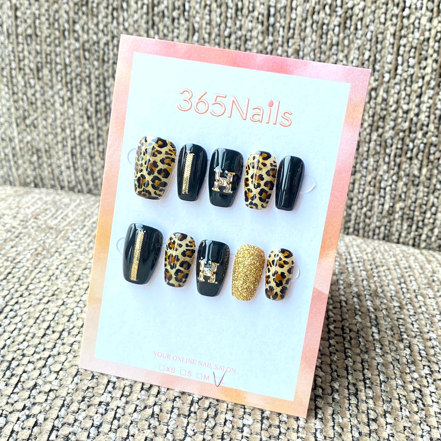 Luxury Logo 365nails: "Leopard Zipper" – 3D Gold Hardware & Animal Print Handmade Squoval Nails