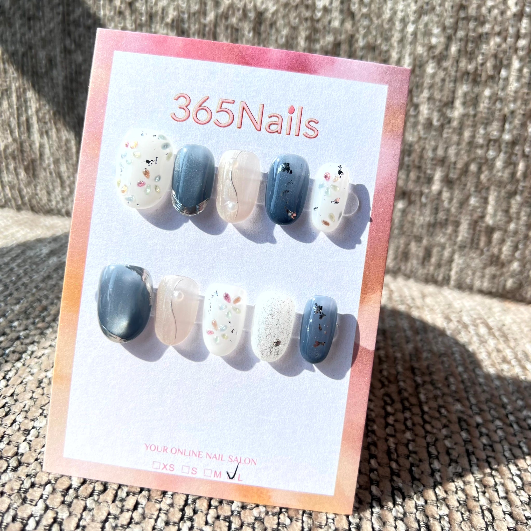 365nails: "Oceanic Fairy Dust" – Blue Cat-Eye & Crushed Shell Handmade Oval Nails