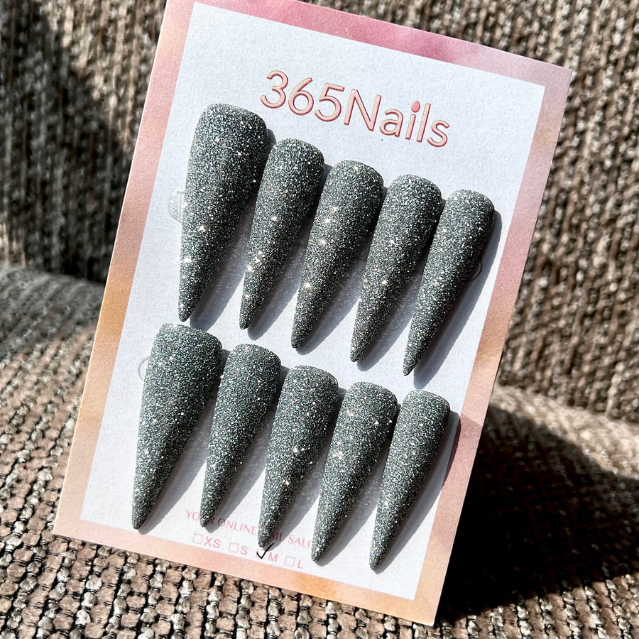 Silver Smoke - Grey Fine Glitter Stiletto Press-On Nails | Starry Glitter Series