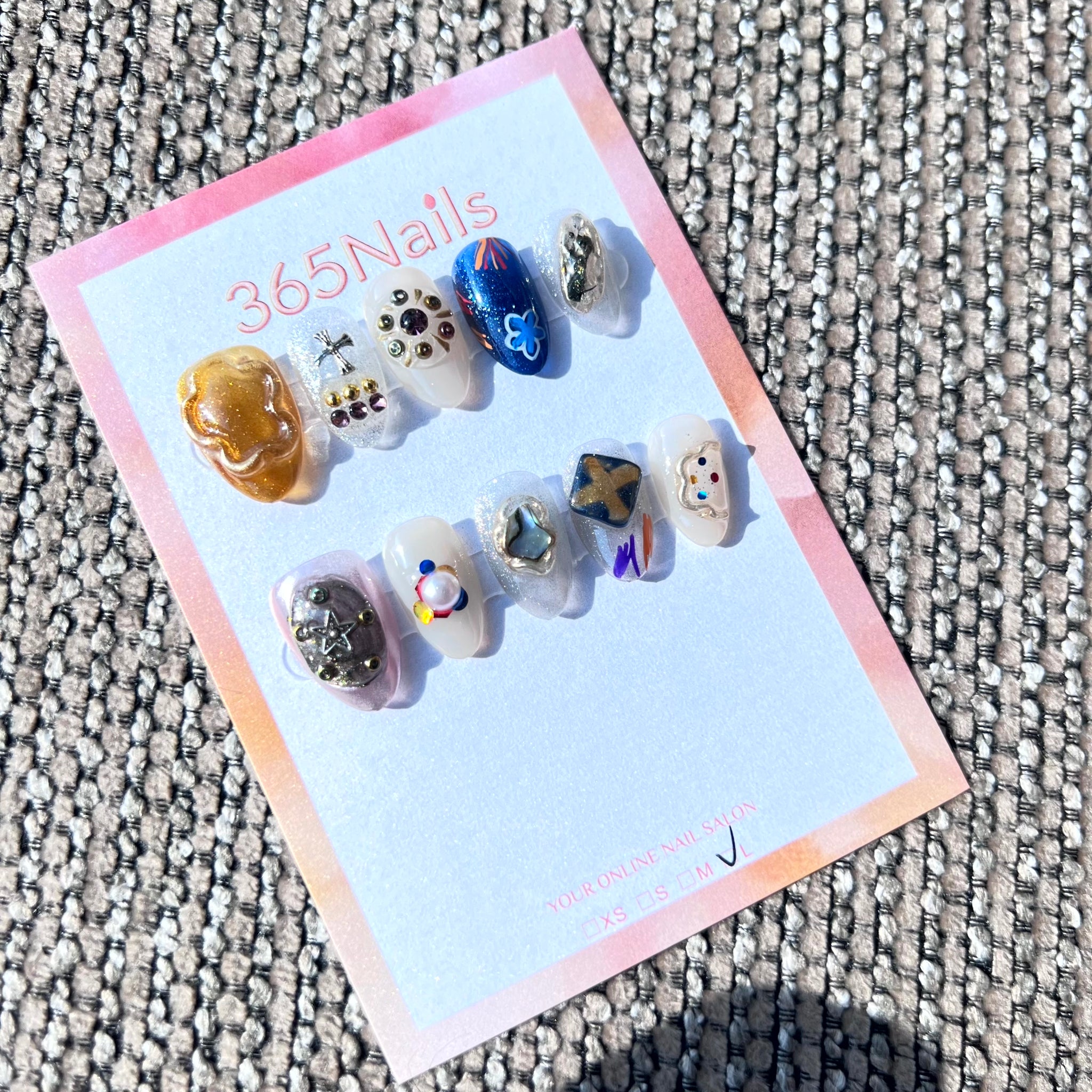 365nails: "Eclectic Y2K Charm" – 3D Amber & Mixed Media Handmade Oval Nails