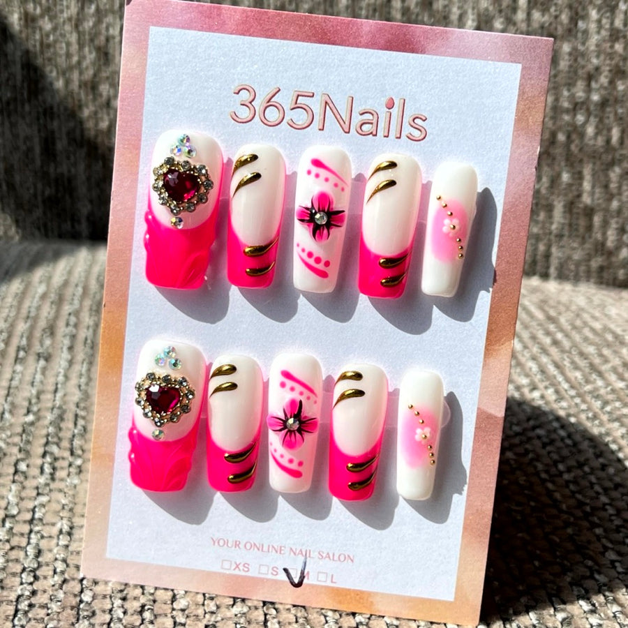 365nails: 핫 핑크 로열티 – 3D 주얼 하트 수제 코핀형 네일