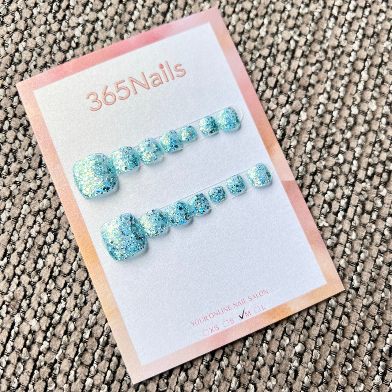 365nails：冰海碎亮粉 — 手工製足部穿戴甲