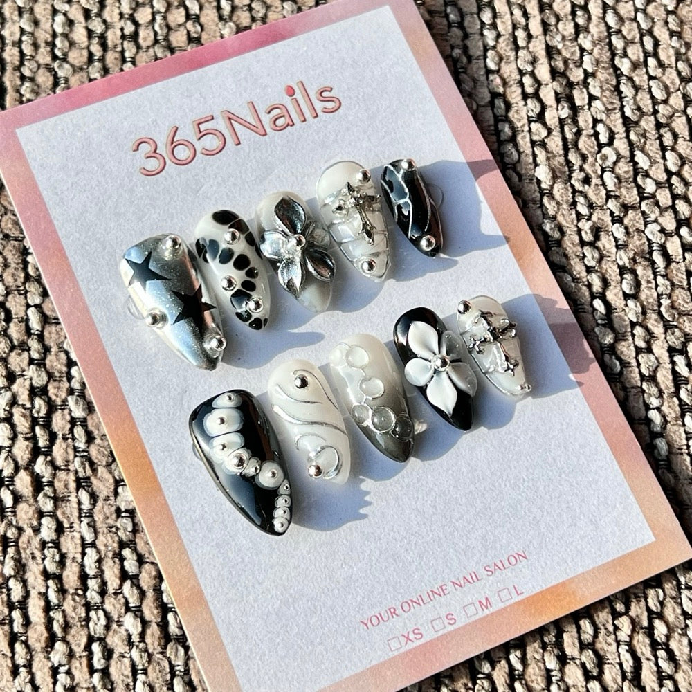 365nails: "Black & Silver Gothic" – Handmade Medium Stiletto Press-On Nails