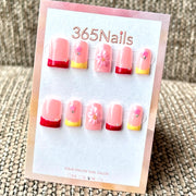 Rose manucure française avec fleur - Vente en gros : ongles press-on ultra-doux, ajustement flexible, fait main (MOQ=100)