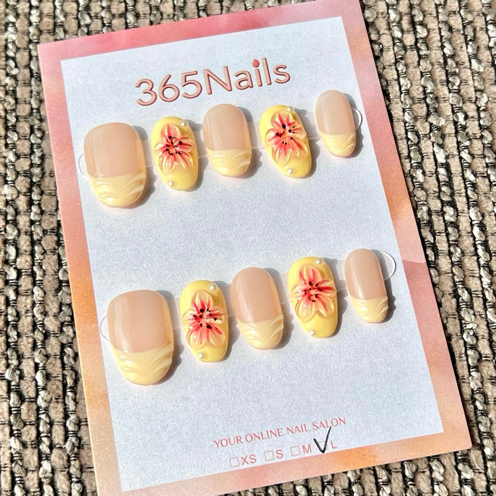 365nails: "Francesinha Lírio Limão" – Unhas Postiças Curtas Ovais com Flores em 3D