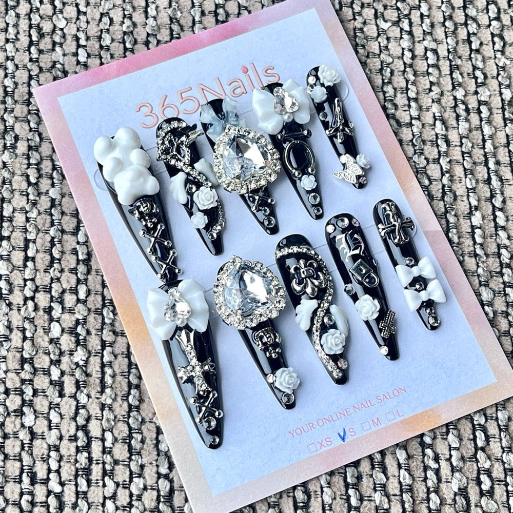 365nails: "Gothic Bear Bow Rose Heart Rhinestone Cross Metal" – 3D Ornament Handmade Long Stiletto Nails