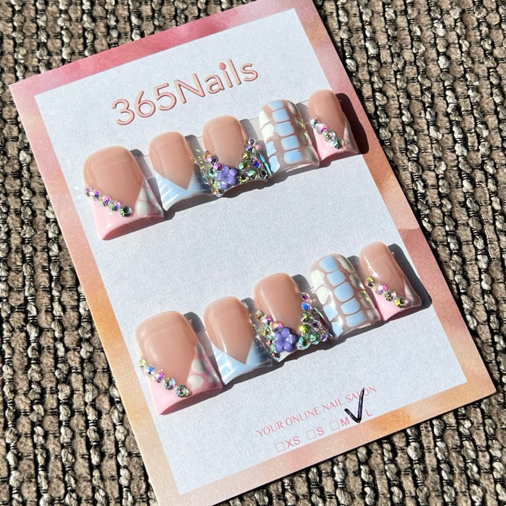 365nails: "糖果心動" – 3D 立體質感與幻彩 手工製 穿戴甲 短款 杏仁形