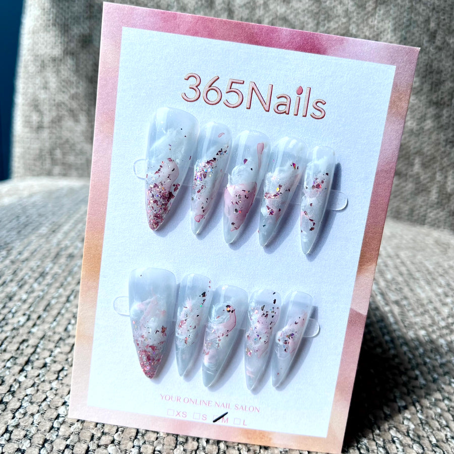 365nails: 「粉色亮粉」 – 手工製長款尖形穿戴甲