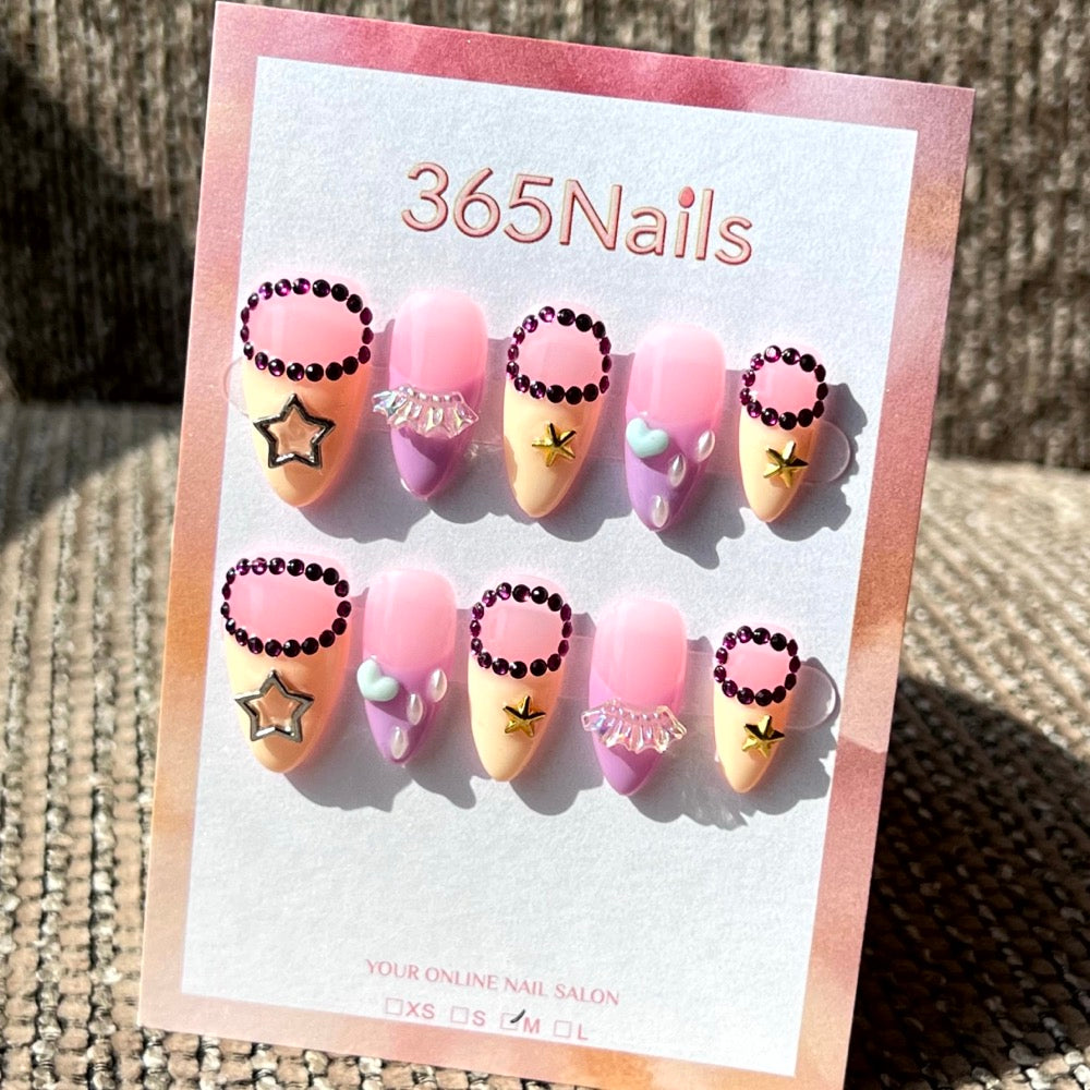 365nails: "별가루의 꿈" – 3D 비즈 장식 & 그라데이션 수제 아몬드형 네일
