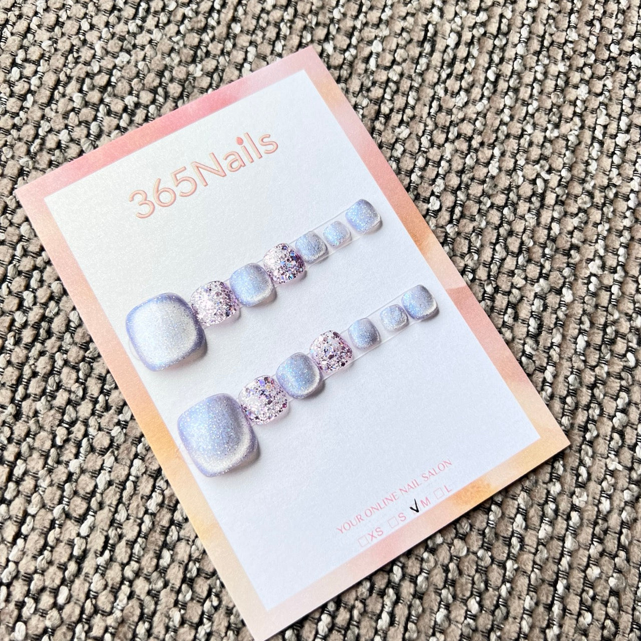 365nails: "lavender galaxy cat-eye" – handmade press-on pedicure