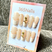 365nails: "Golden Rose" – Unhas de Amêndoa Artesanais com Floral 3D e Ponta Francesa