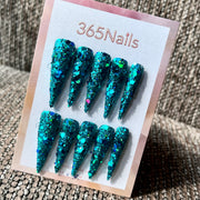 Ocean Crush - Teal Chunky Glitter Stiletto Press-On Nails | Starry Glitter Series