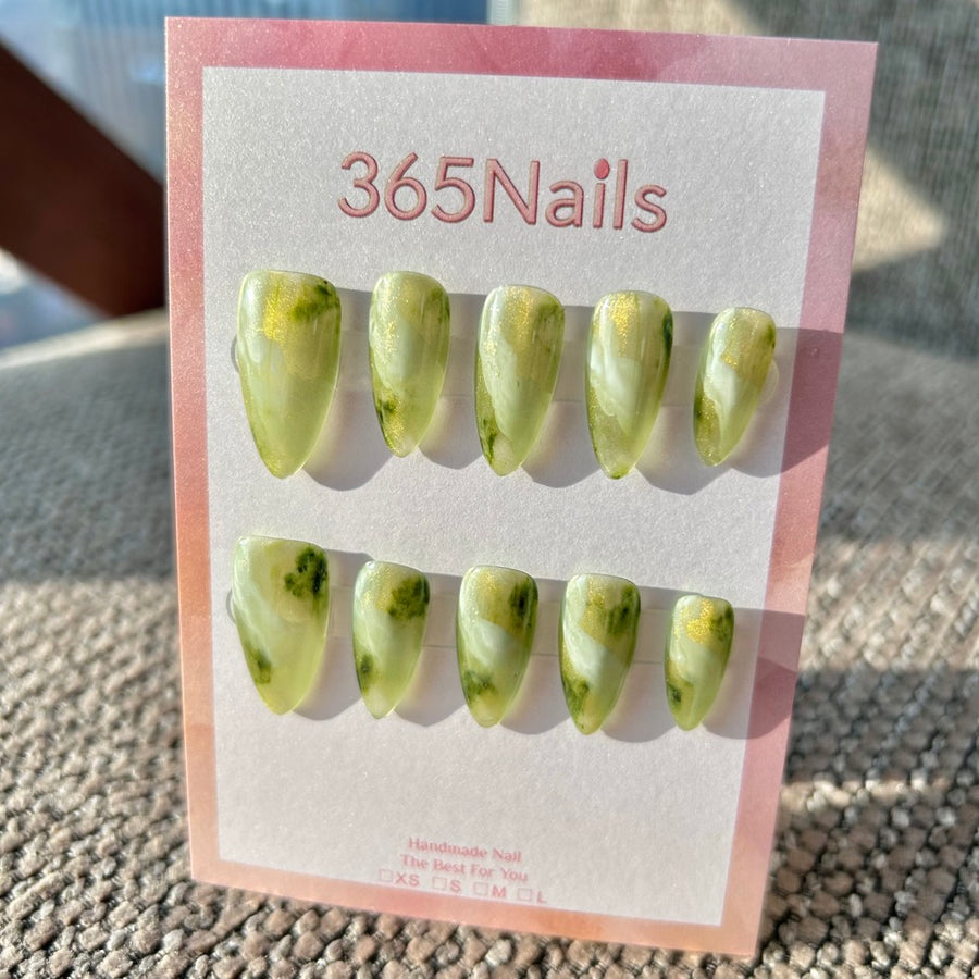 Gilded Jade & Forest Trail Icy Emerald Green & Gold Foil Smudge Nails ｜ Handmade Smudge Series(moq=30)