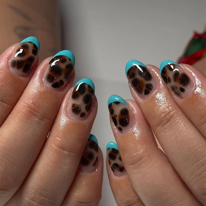 French Animal Print Glossy Brown Almond Short Press On Nails – Design 15