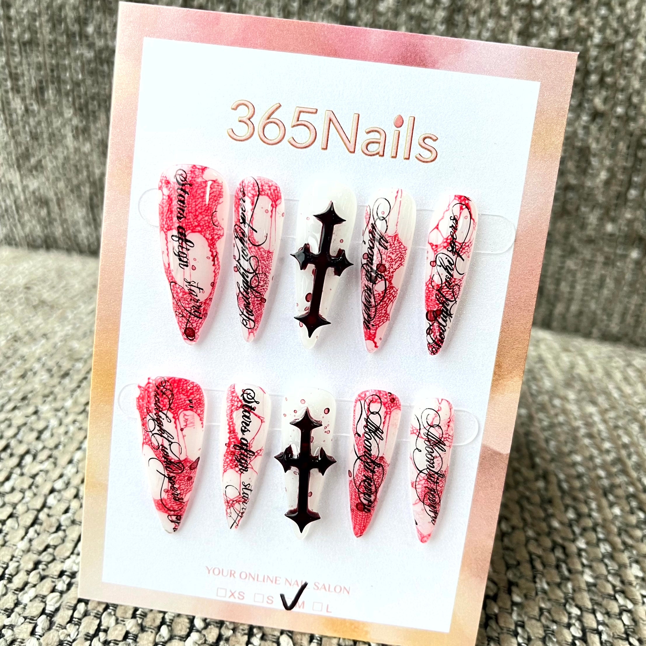 Gótico Sangrento: "Heresia Carmesim" – Unhas Postiças Stiletto Longas