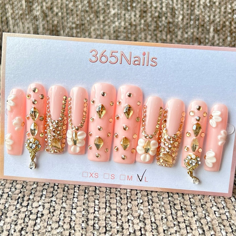 365nails: "Pink Gold Flower Rhinestone Long" – Handmade Long Trapezoid Press-On Nails