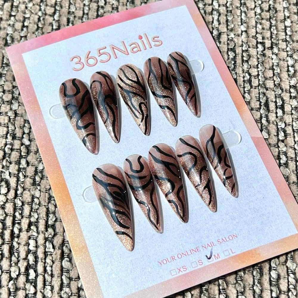 365nails: 브론즈 웨이브 – 캣아이 소용돌이 수제 스틸레토형 네일