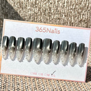 365nails 스모키 크리스탈 레인 — 블랙에서 투명으로 그라데이션, 라인스톤 포인트 수제 스틸레토형 네일