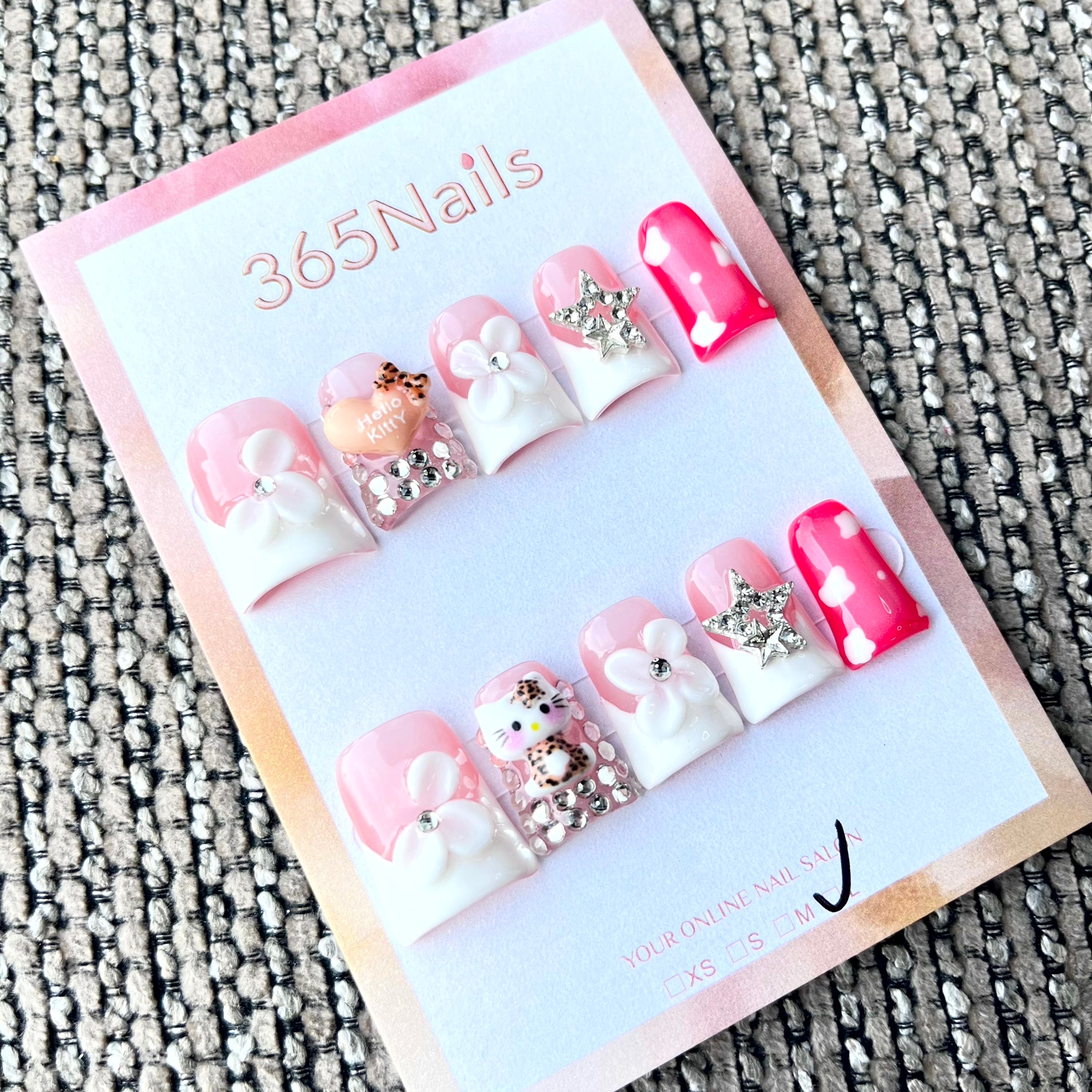 365nails: "Pink White Flower Kitty Short" – Handmade Short Trapezoid Press-On Nails