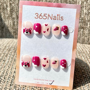 365nails：可重複使用手工短款方形貼片式指甲 — 粉紅熊草莓愛心款