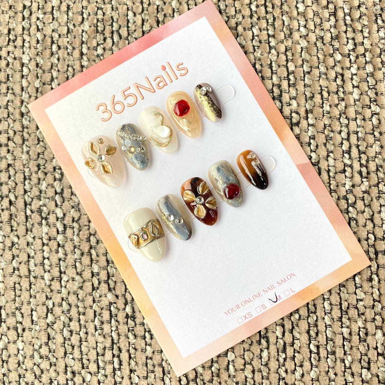 365nails: "Vintage Brown Gold 3D Flower Gemstone" – handmade press-on nail