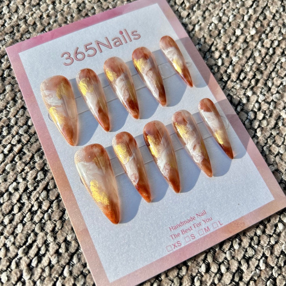 Gilded Caramel & Amber Smoke Icy Tea Brown Marble & Gold Foil Nails ｜ Handmade Smudge Series(moq=30)