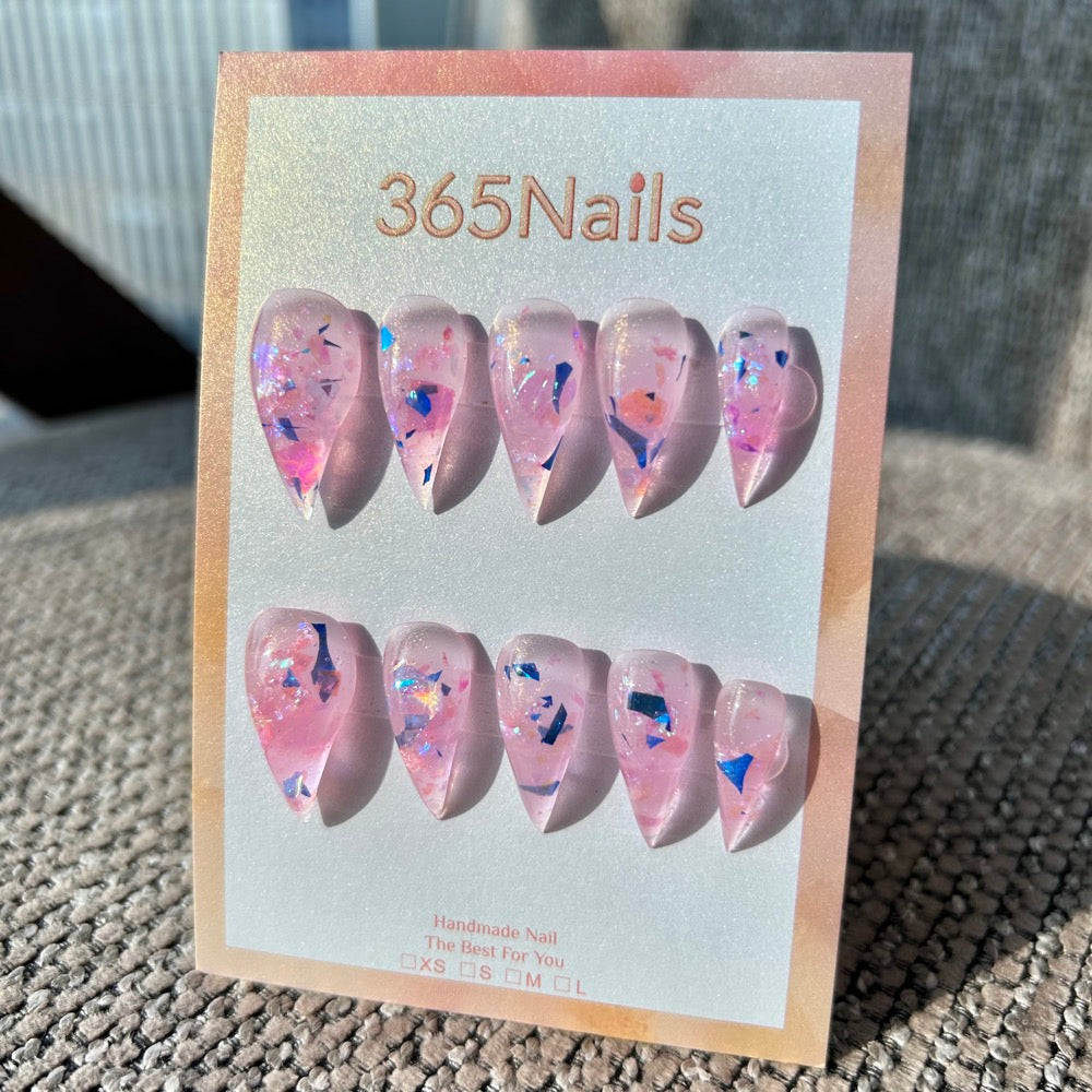 Cute Dragon Claw Short Press On Nails Collection｜Aurora Crushed Ice / Blush Ombre