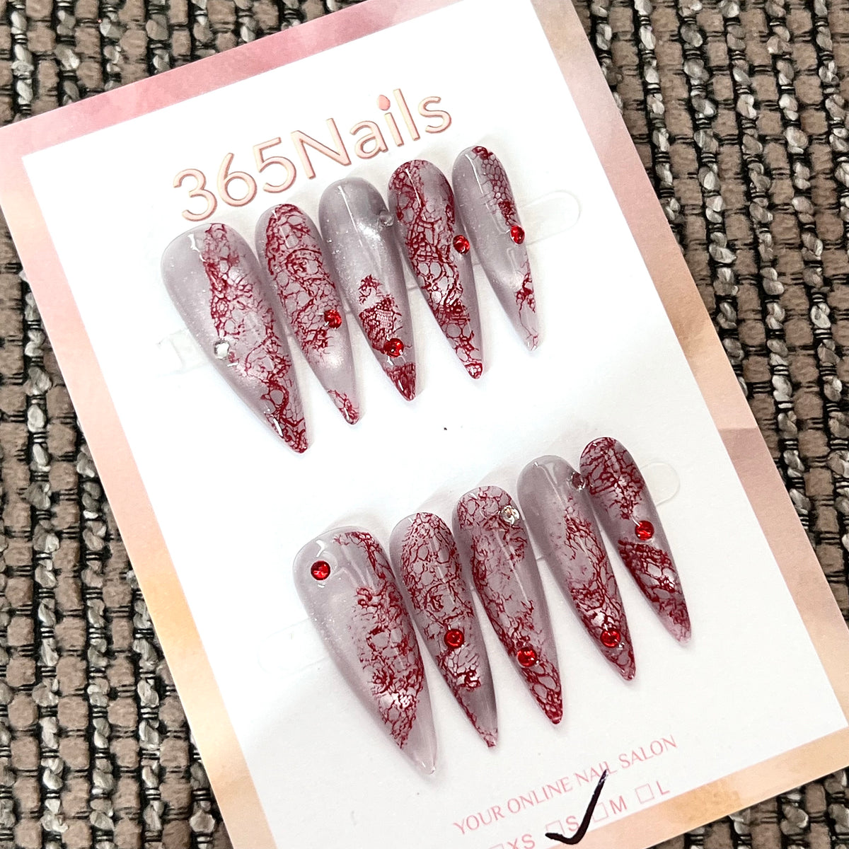 Ruby Vine - Red White Floral Press-On Nails