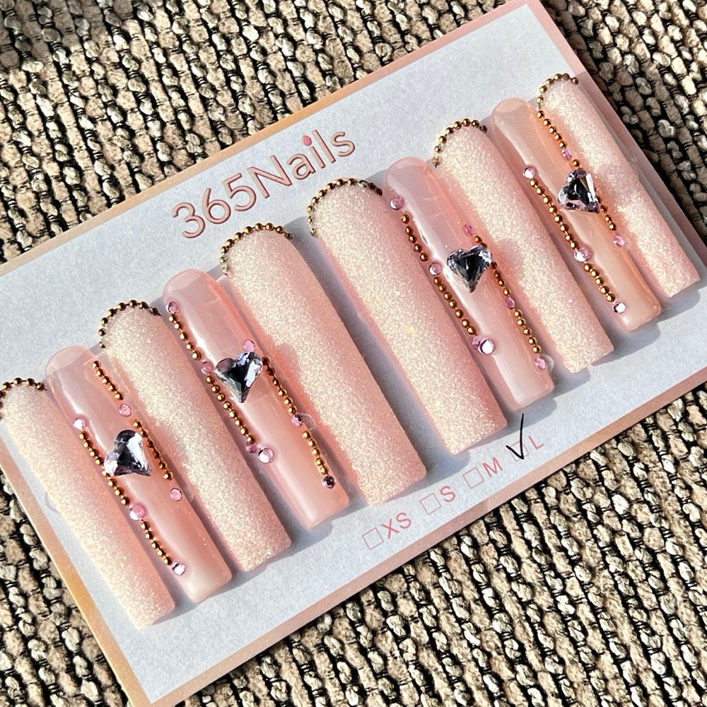 365nails: "Pink Glitter Heart Long" – Handmade Long Trapezoid Press-On Nails