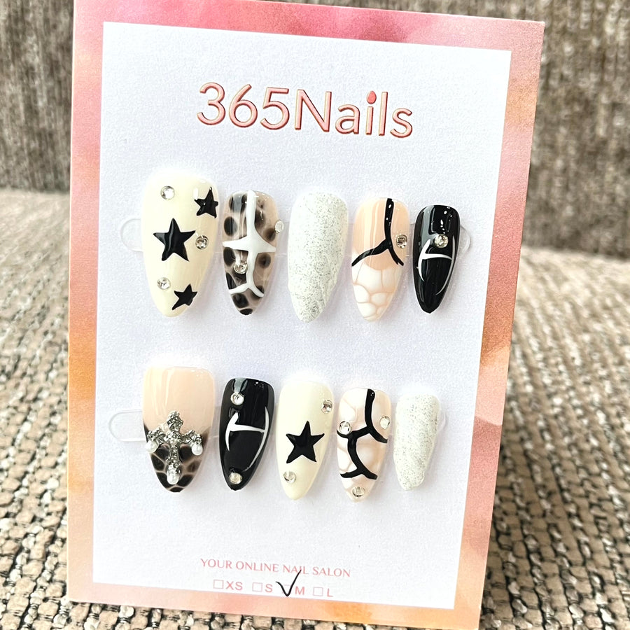 365nails: "Midnight Court" – 3D 스니커즈·별 디자인 수제 아몬드형 프레스온 네일