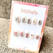 365nails: "絲緞蝴蝶結" – 3D手繪蝴蝶結手工製短款方形穿戴甲