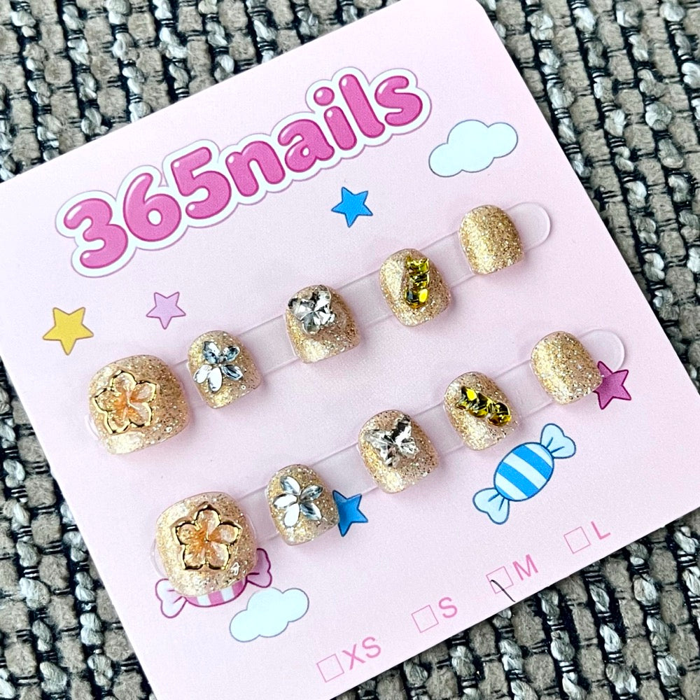 365nails: "Golden Bloom Opulence" – 3D Floral & Crystal Handmade Short Square Nails