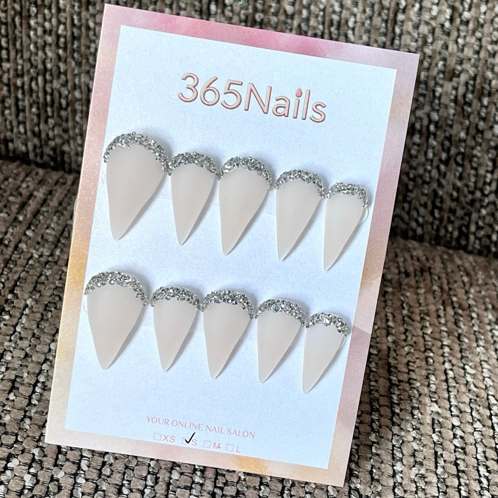 Silver Halo - Ivory Glitter Crescent Press-On Nails