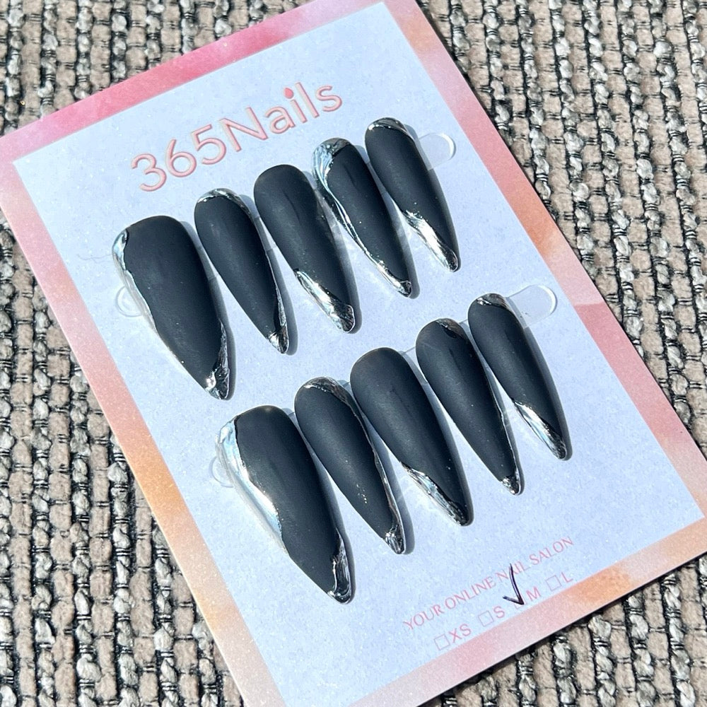 365nails: 누아르 실버 라인 — 스틸레토형 수제 프레스온 네일