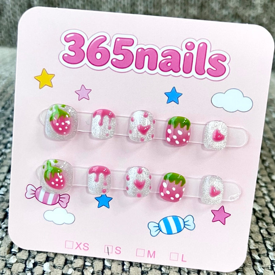 365nails: "Strawberry Glitter" – 3D Fruit & Sparkle Handmade Short Square Nails
