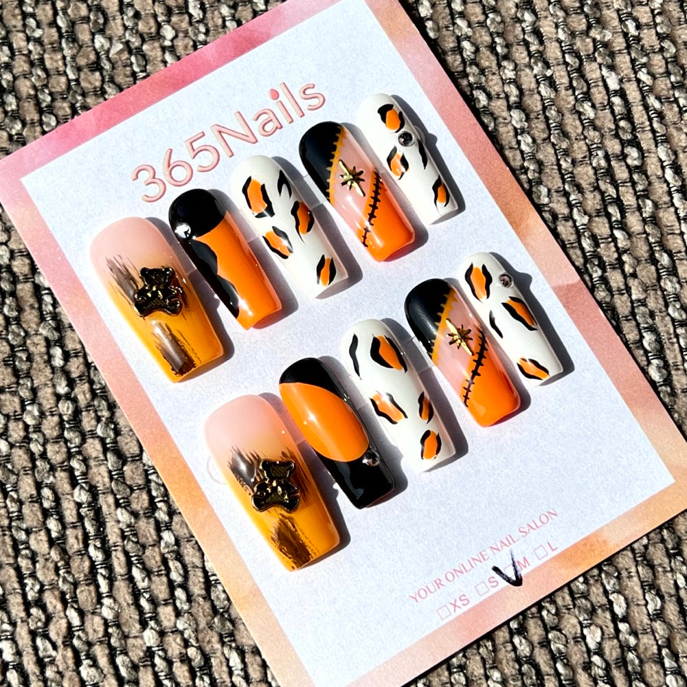 365nails: "Spooky Chic" – 3D Leopard & Abstract Handmade Almond Nails