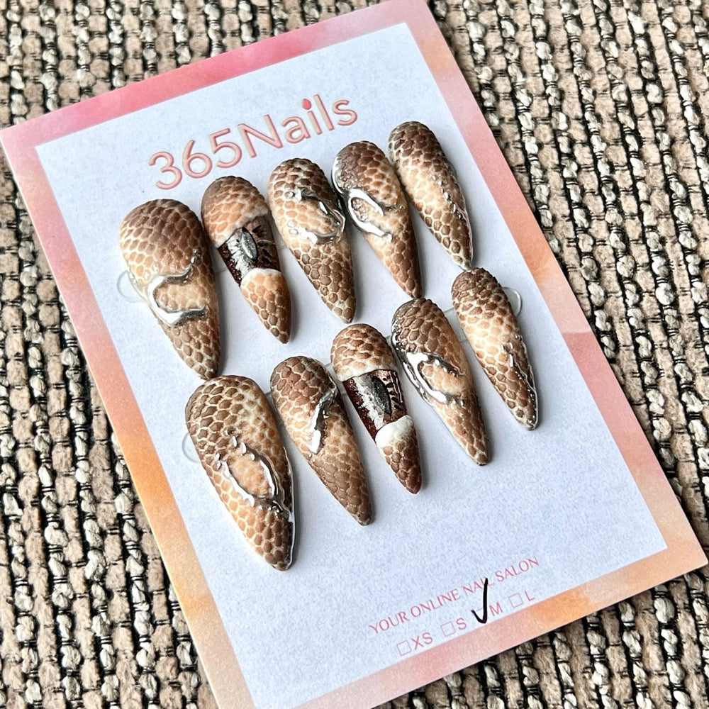 365nails: 데저트 바이퍼 – 수제 스틸레토형 프레스온 네일