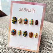 Cartoon & Dopamine: "Happy Brown Star" – Hand-Painted Party Star Character, Retro Plaid & Graffiti Text Short Nails
