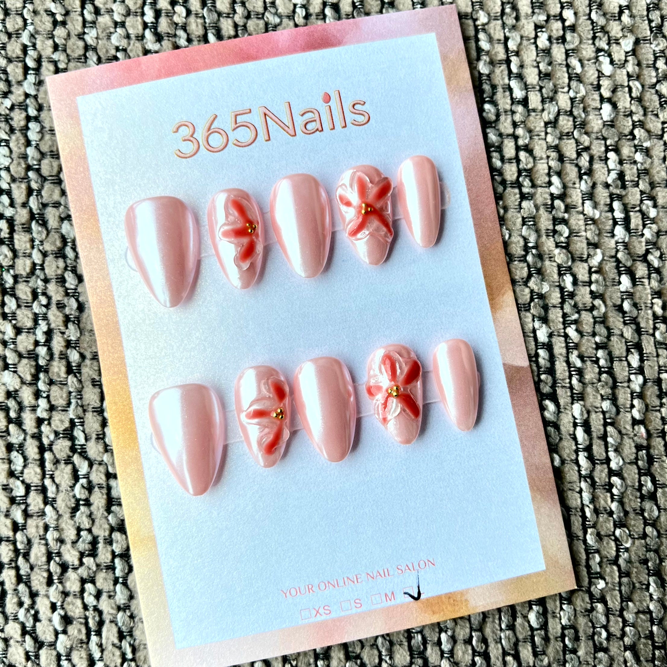 365nails: "Pearl Starfish" – 3D Red Jelly Star & Pink Pearl Handmade Almond Nails