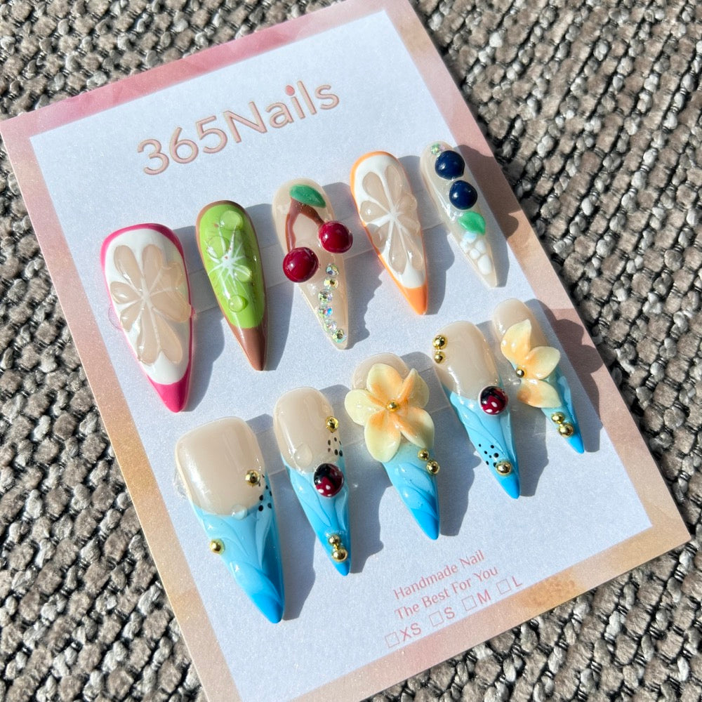 雕塑花藝：「多汁水果派對」—3D 櫻桃、柑橘切片與藍莓混搭尖形穿戴甲