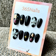 365nails: "한밤의 블룸" — 3D 플로럴 & 젬스톤 수제 프레스온 네일 숏 스퀘어형