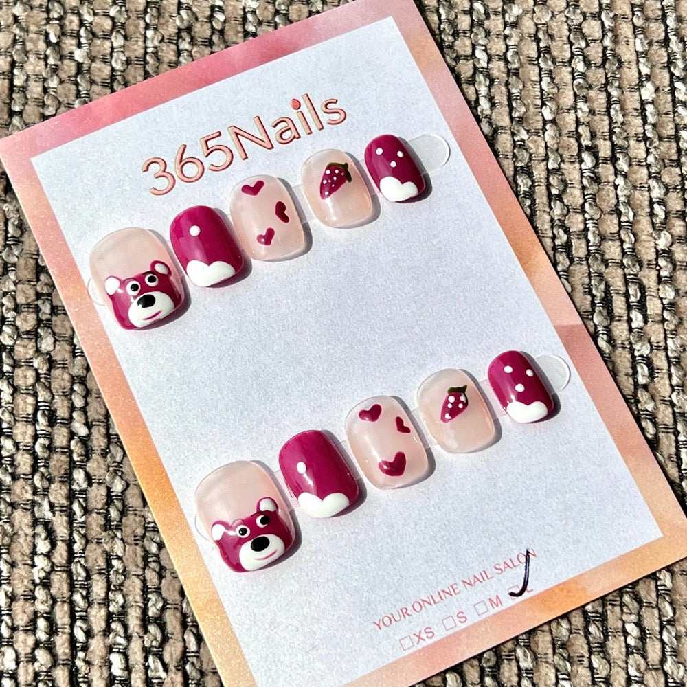 365nails：可重複使用手工短款方形貼片式指甲 — 粉紅熊草莓愛心款