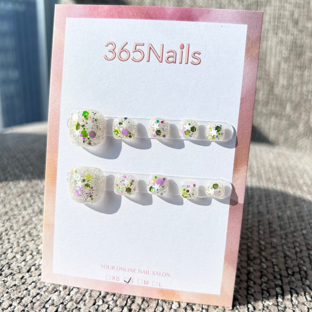 365nails: "starry glitter confetti" – handmade press-on toenails / pedicure