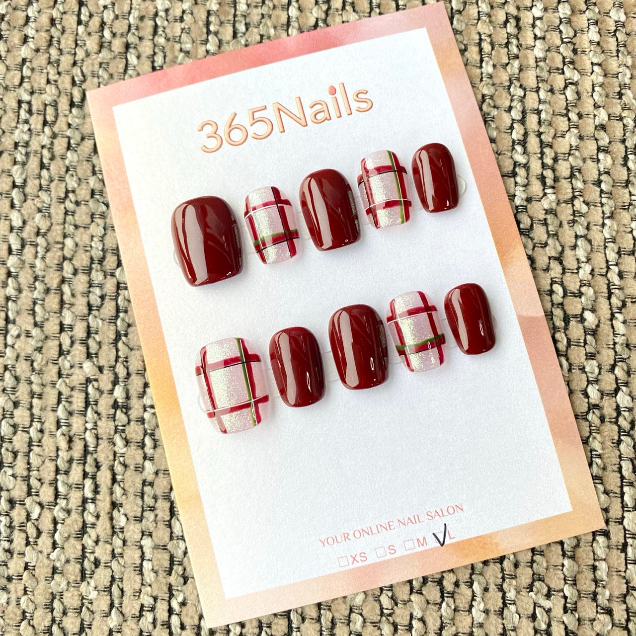 365nails: "Burgundy Plaid Glitter" – handmade press-on nail
