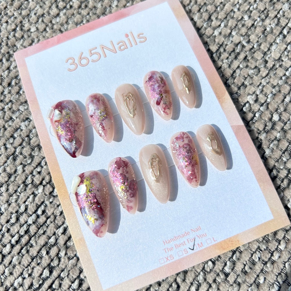 Ethereal Ink: "Gilded Berry" – Mauve Marble & Beige Cat Eye with Shells & Liquid Gold Metal Almond Nails