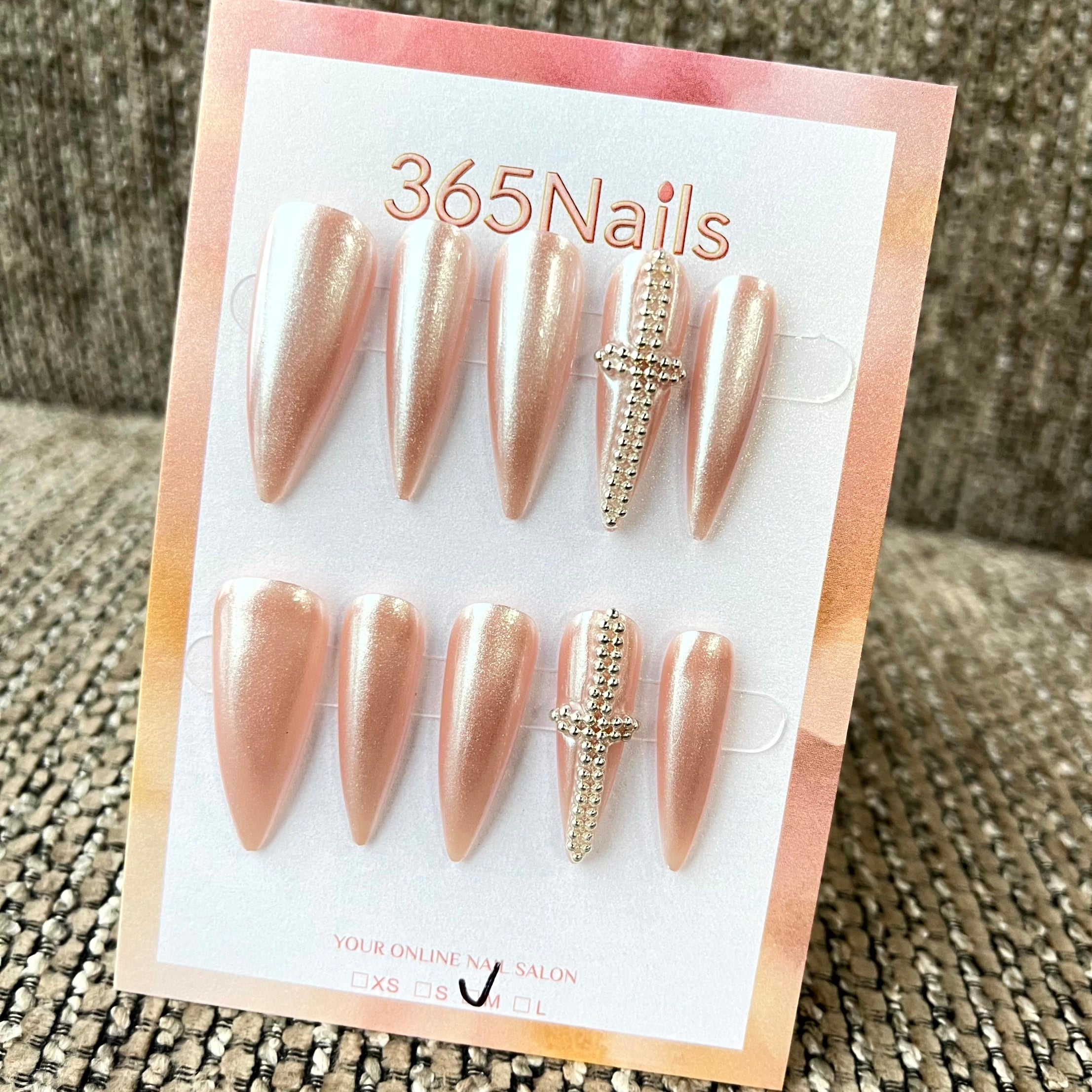 Nude Gothic: "Rhinestone Cross" – Long Stiletto Press-on Nails